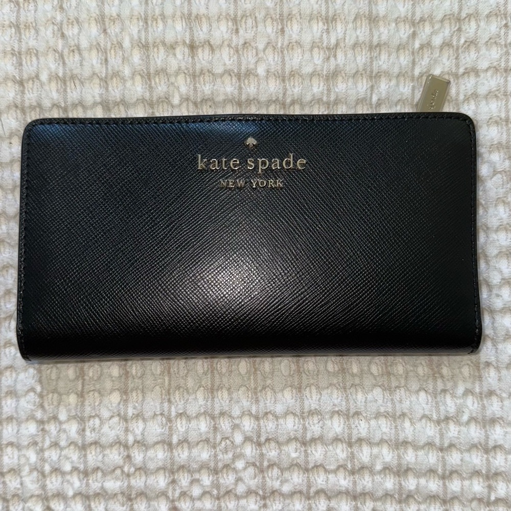 Kate Spade Morgan slim bifold wallet